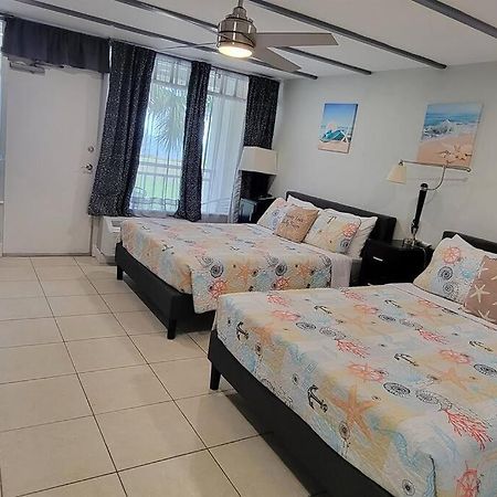 Bay View, Studio206, Beach Steps Away! Pool+Wifi Ruskin Exterior foto
