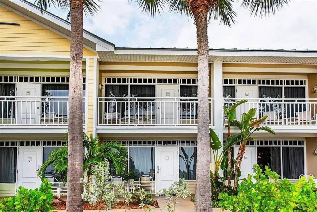 Bay View, Studio206, Beach Steps Away! Pool+Wifi Ruskin Exterior foto