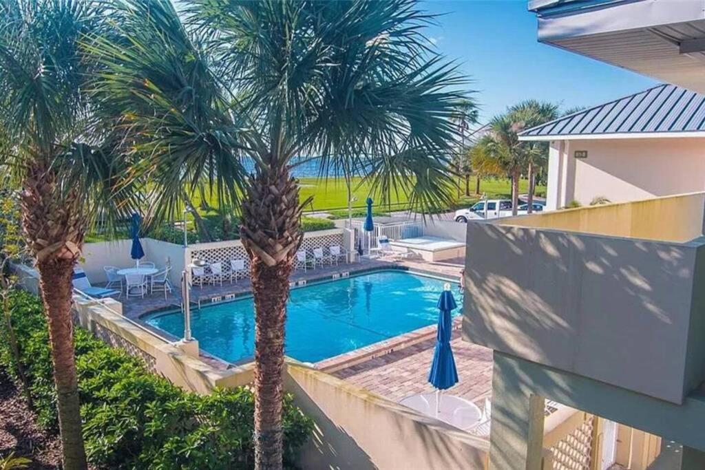 Bay View, Studio206, Beach Steps Away! Pool+Wifi Ruskin Exterior foto