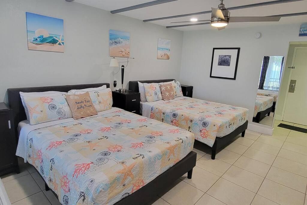 Bay View, Studio206, Beach Steps Away! Pool+Wifi Ruskin Exterior foto